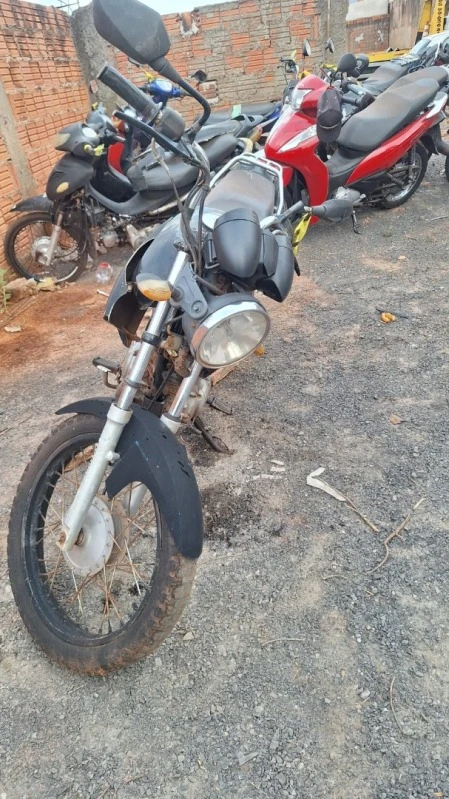 Yamaha YBR125 K 2009 125cc Manual em Tangará Da Serra - Mato Grosso
