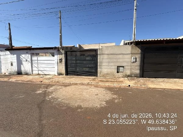 Casa com 2 Quartos em Adamantina/SP em Adamantina - São Paulo