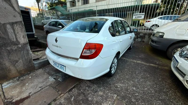 Renault Symbol 2012/2013 em Chapecó - Santa Catarina
