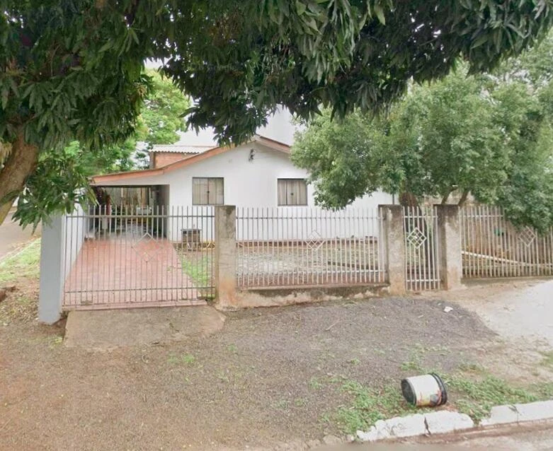 Casa em Cohapar V, Guaíra/PR em Guaíra - Paraná
