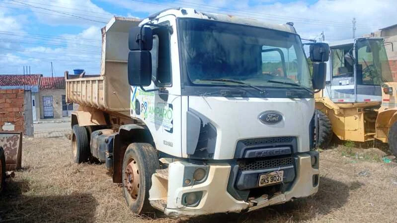 Ford Cargo 1319 Cargo 1319 2015 Diesel Branco em Amparo De São Francisco - Sergipe