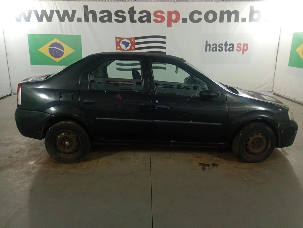 Renault Logan EXP 16 2007 2008 Preto em Casa Branca - São Paulo