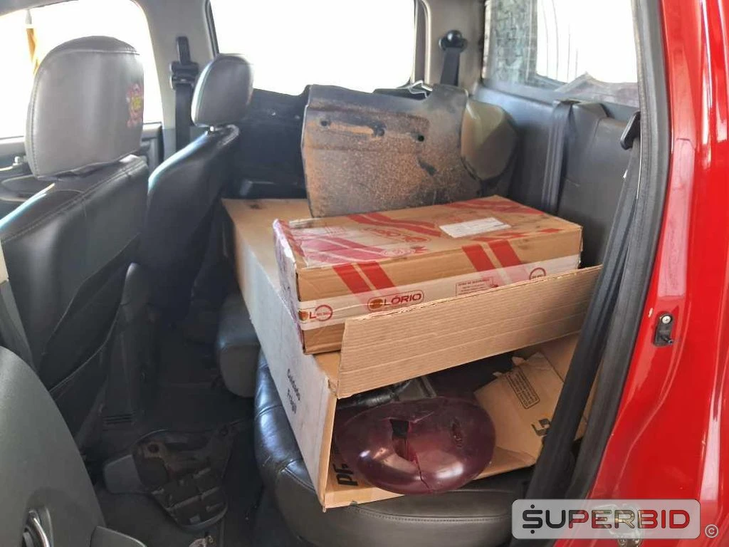 Chevrolet S10 LTZ FD2 2014 4x2 Manual em Suzano - São Paulo