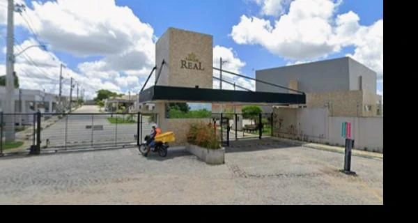 Casa com 2 Quartos em Feira de Santana/BA em Feira De Santana - Bahia