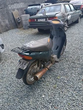 Honda Biz 2001 50cc Manual em Balneário Barra Do Sul