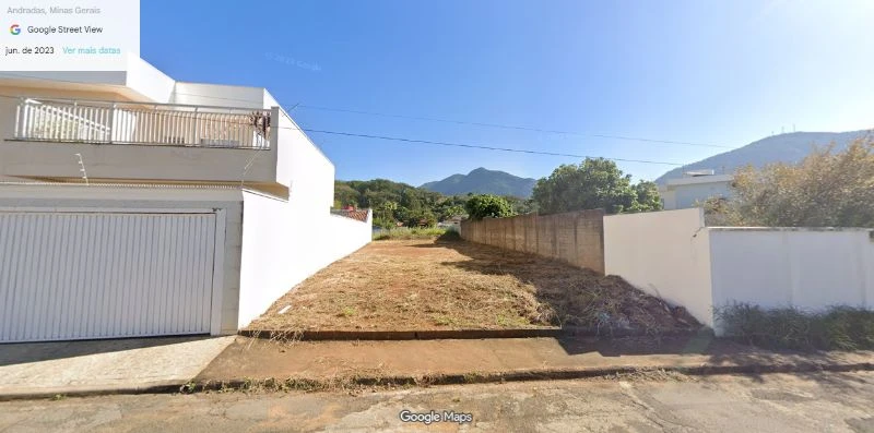 Terreno no Centro em Andradas/MG em Andradas - Minas Gerais