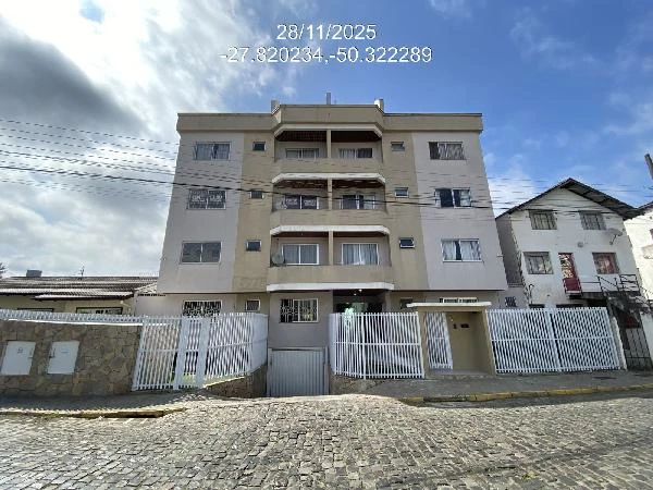 Apartamento com 3 Quartos e 1 Vaga em Lages/SC em Lages - Santa Catarina