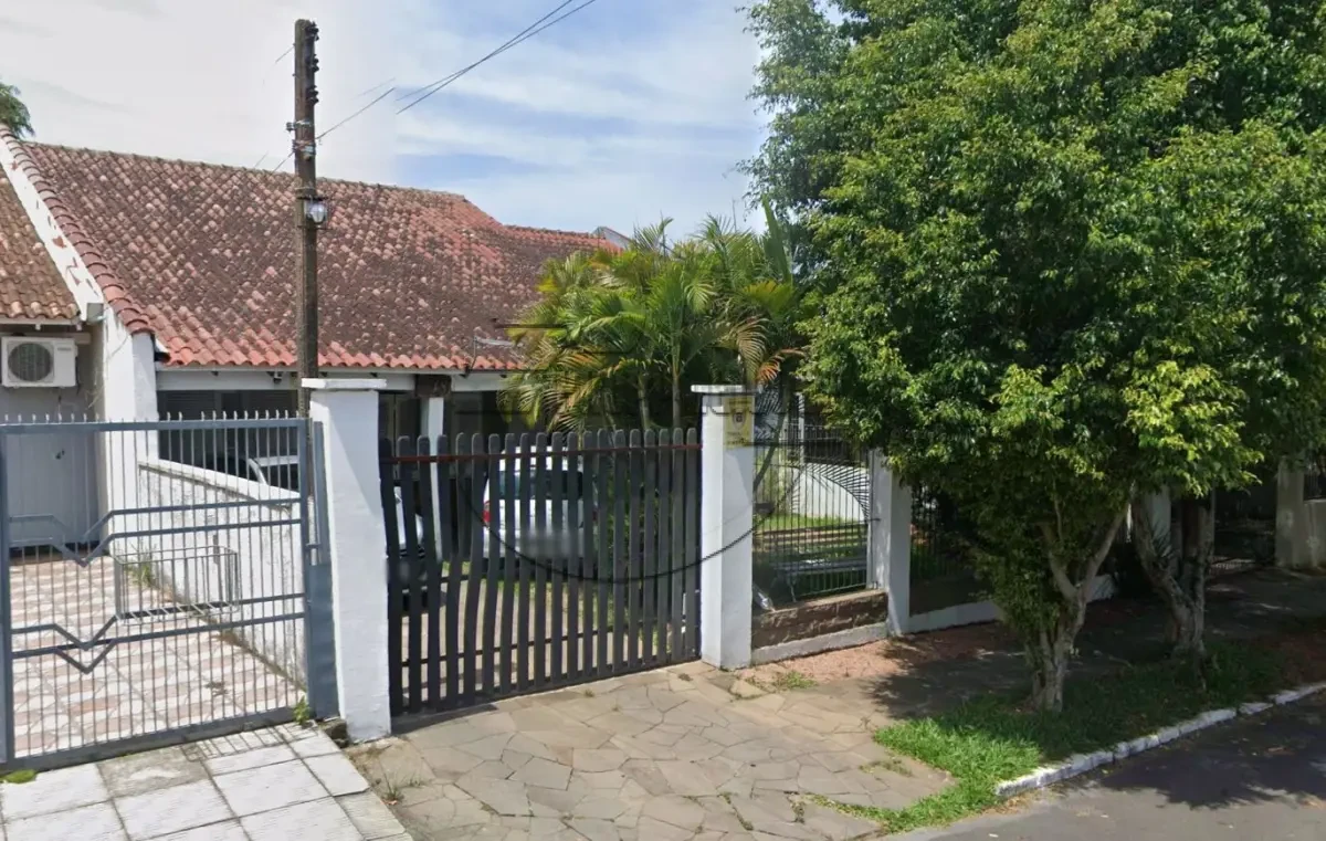 Terreno no Lote 08 da Quadra 15, Parque Garibaldino em Gravataí/RS em Gravataí - Rio Grande do Sul