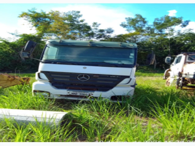Mercedes-Benz Axor 2035 S 2009 16.000 kg em Marabá - Pará