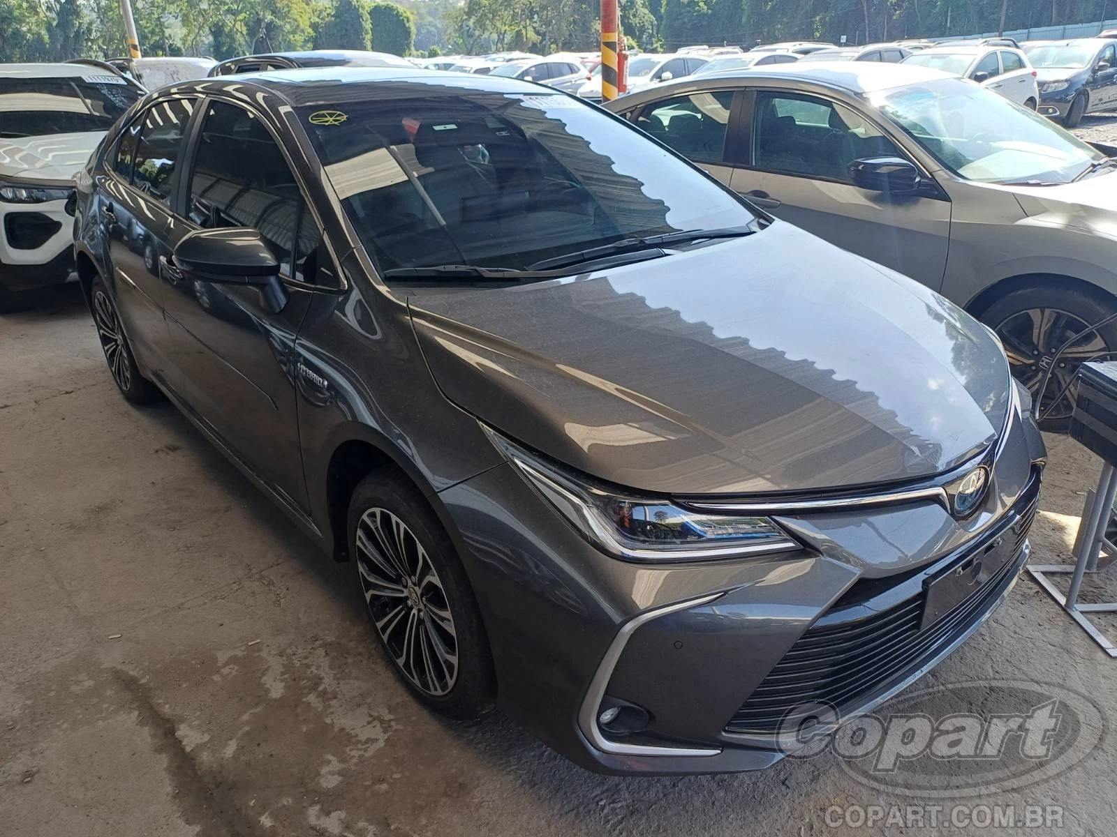 Toyota Corolla Altis Hybrid Premium Pack 2023 Automático em Embu Das Artes - São Paulo