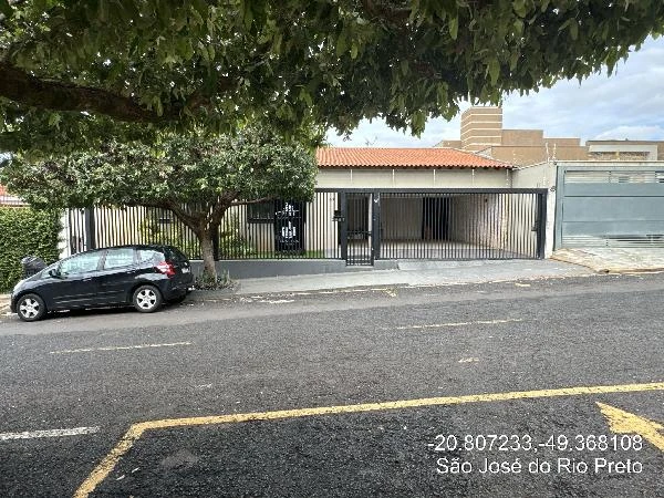 Casa com 2 Quartos em São José do Rio Preto/SP em Sao Jose Do Rio Preto - São Paulo