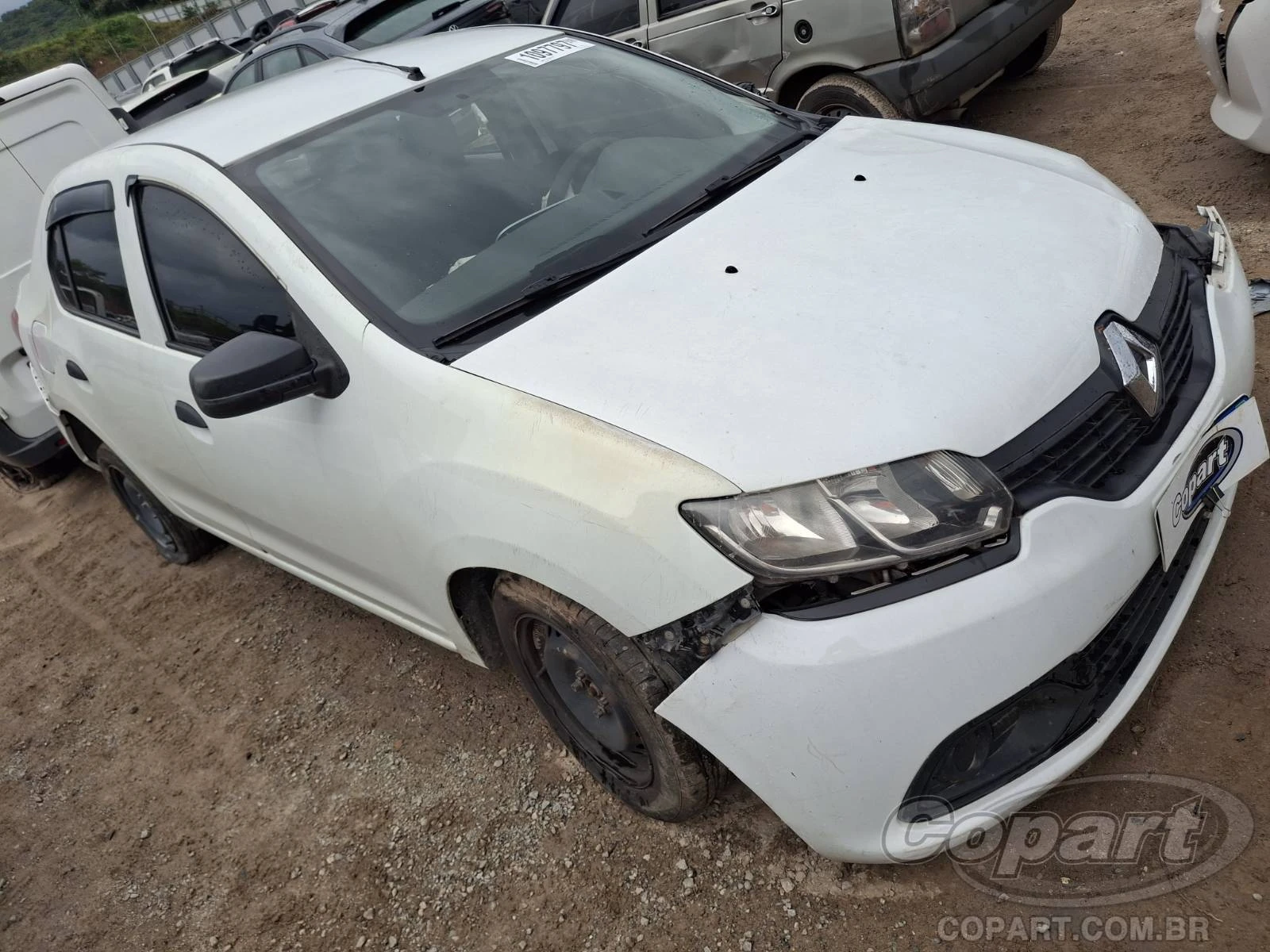 Renault Logan 1.0 SCe 2018 em Betim - Minas Gerais