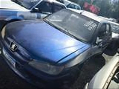 Peugeot 306 S 18 1998 em Araucária - Paraná