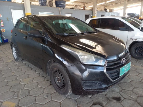 Hyundai HB20 1.0M COMFOR 2016 em Tijucas - Santa Catarina