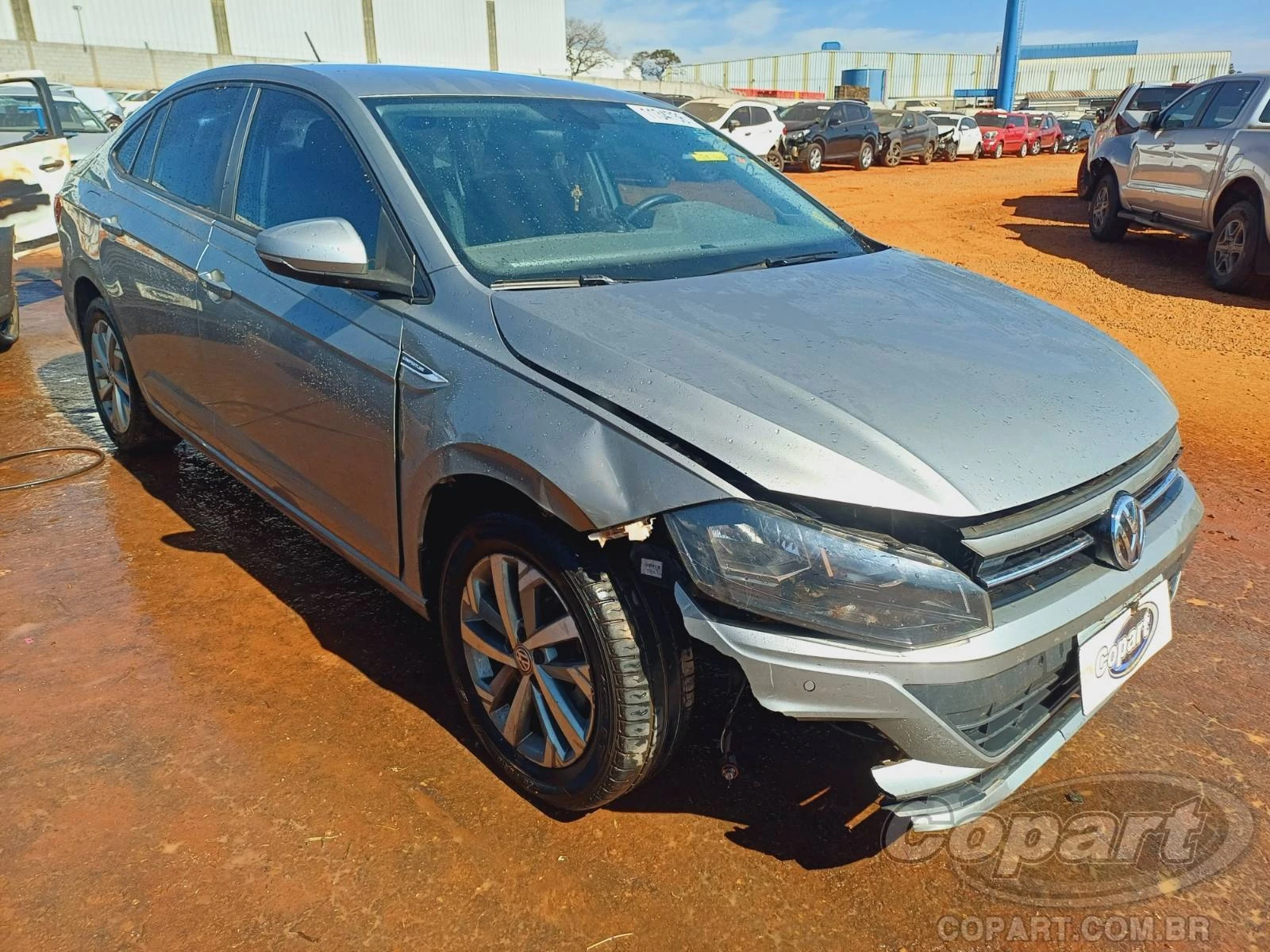 Volkswagen Virtus Comfortline 2019 1.0 Turbo Automático em Aparecida De Goiânia - Goiás
