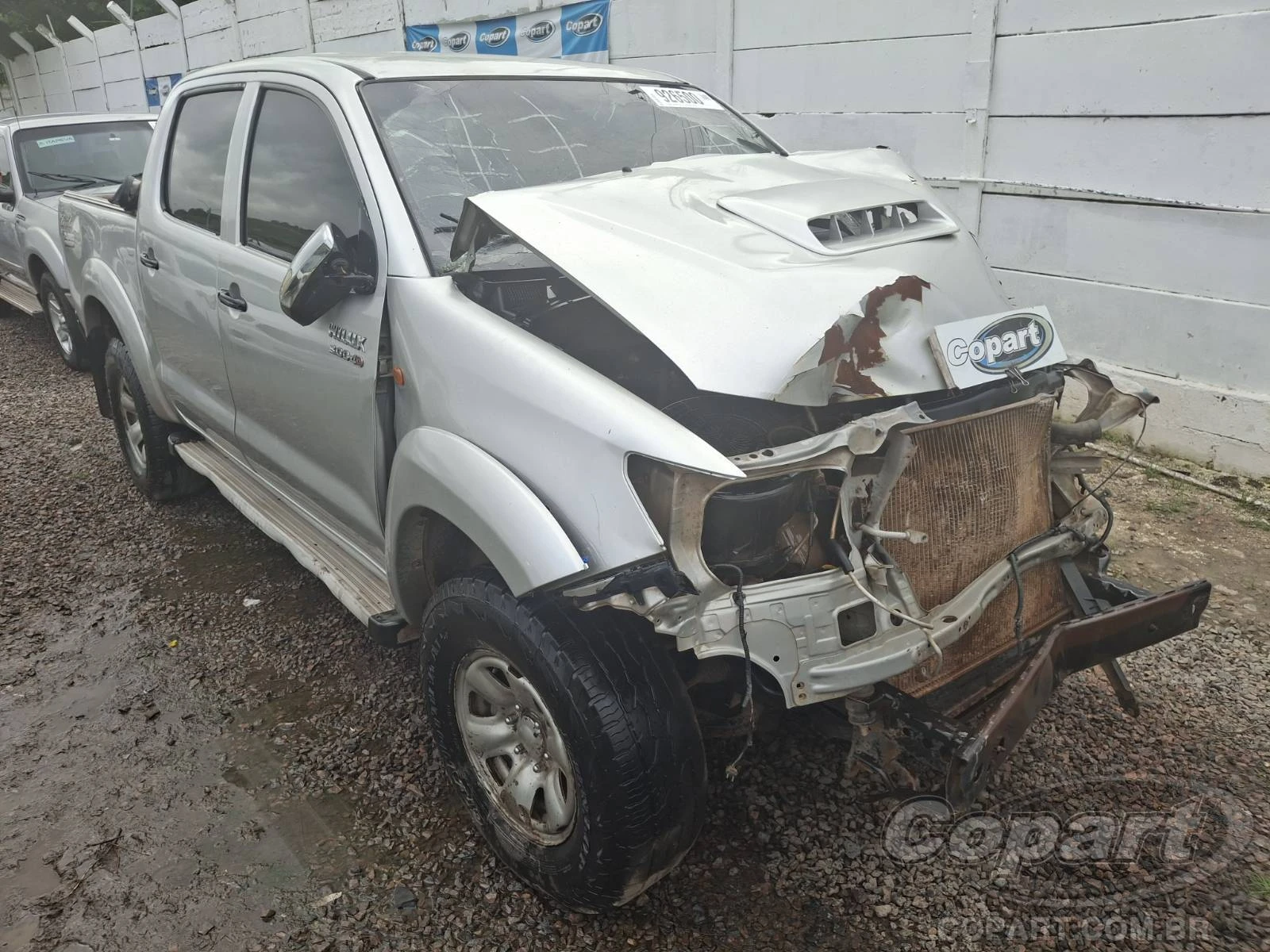 Toyota Hilux CD STD 3.0 D-4D Turbo 2013 em Vitória De Santo Antão - Pernambuco