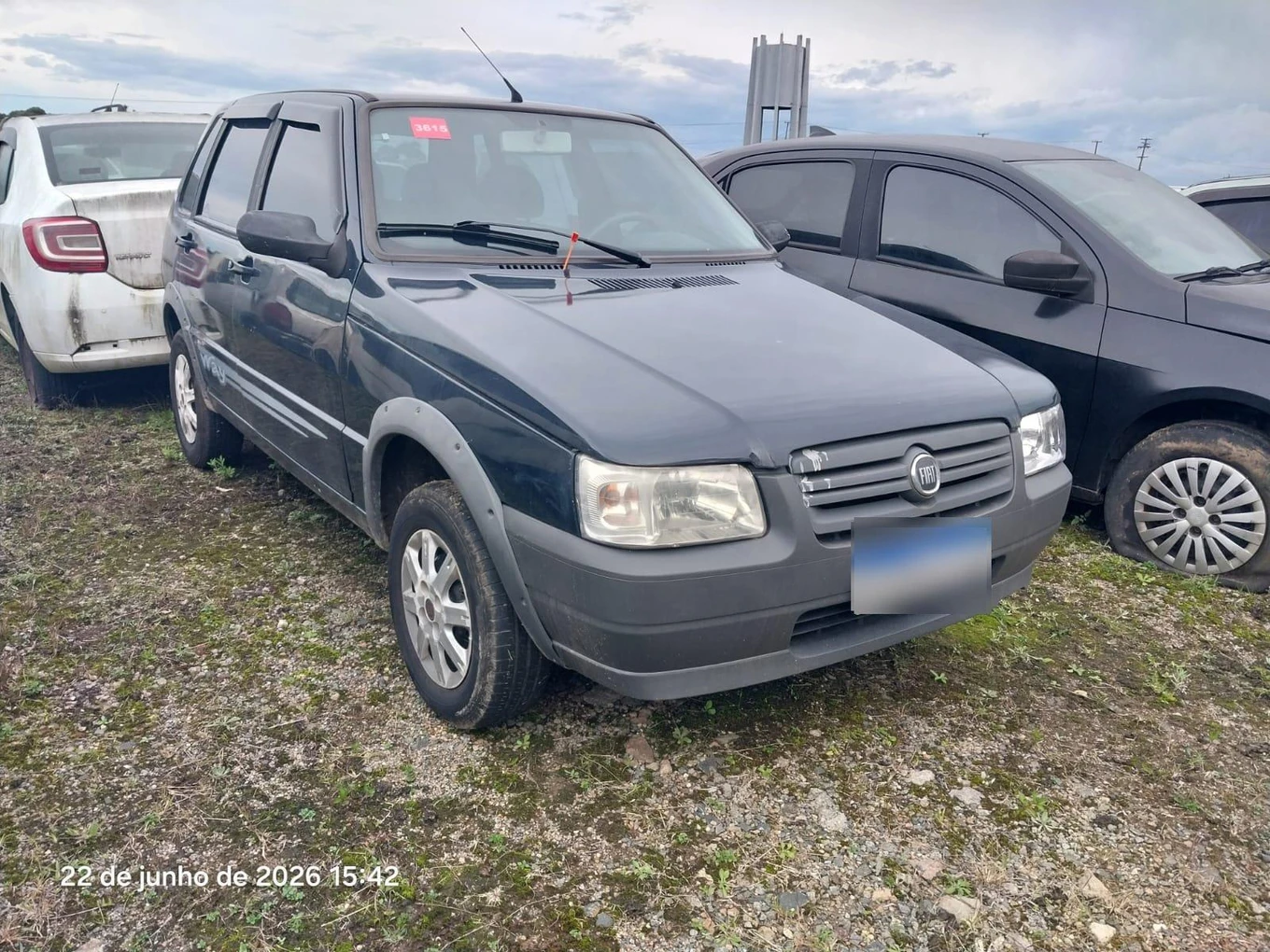 Fiat Uno Mille Way Econ Uno Mille Way Econ Azul em Curitiba - Paraná
