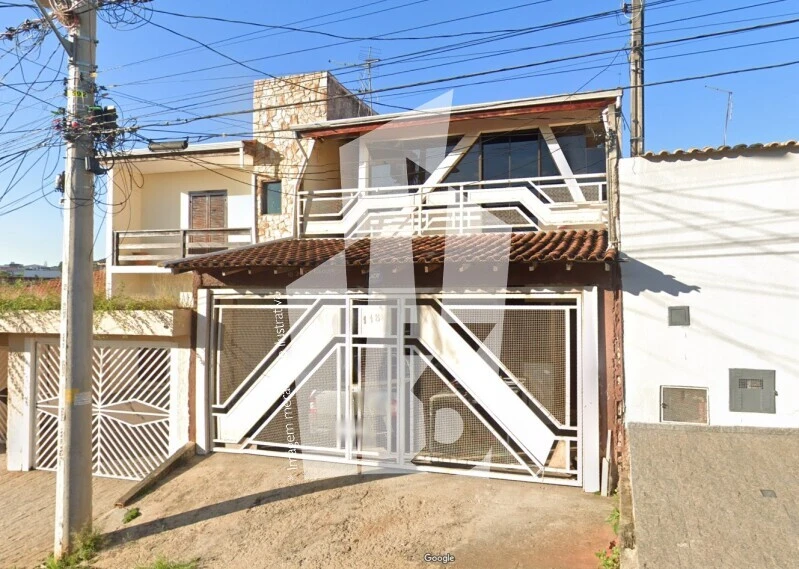 Fração 50% de Terreno com Casa em Sorocaba/SP em Sorocaba - São Paulo