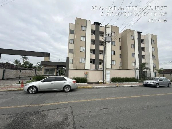 Apartamento com 2 Quartos em Joinville/SC em Joinville - Santa Catarina