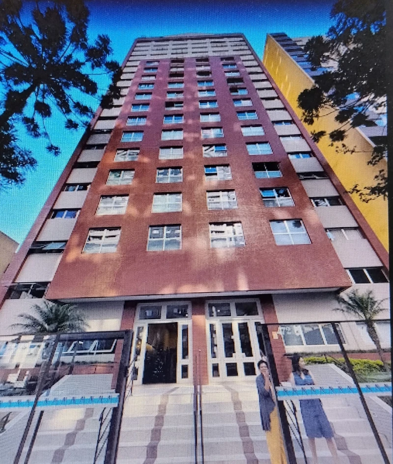 Sala Comercial Centro Conjunto 1202 no 12º andar em Curitiba/PR em Curitiba - Paraná