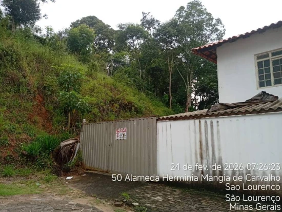 Casa com Fração A em São Lourenço/MG em São Lourenço - Minas Gerais