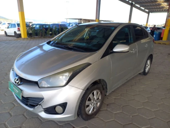 Hyundai HB20S 1.6M COMF 2015 em Tijucas - Santa Catarina