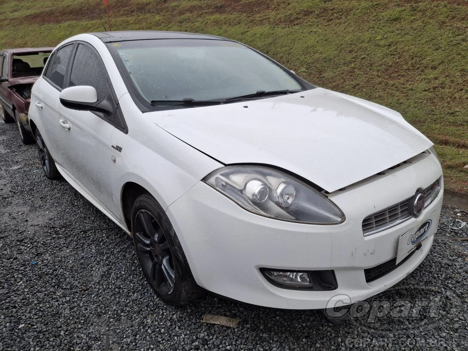 Fiat Bravo 2013 1.4 Turbo Gasolina em Itaquaquecetuba - São Paulo