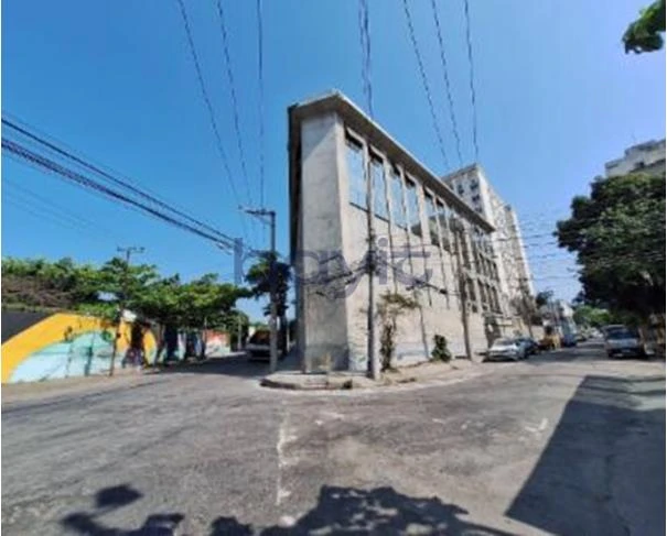 Prédio Comercial com 4 pavimentos em Rio de Janeiro/RJ em Rio De Janeiro - Rio de Janeiro