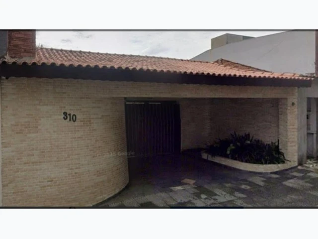 Apartamento com 1/3 de Apto 16 em Santo André/SP em Santo André - São Paulo
