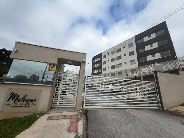 Apartamento com 2 Quartos em Campo Largo/PR em Campo Largo - Paraná