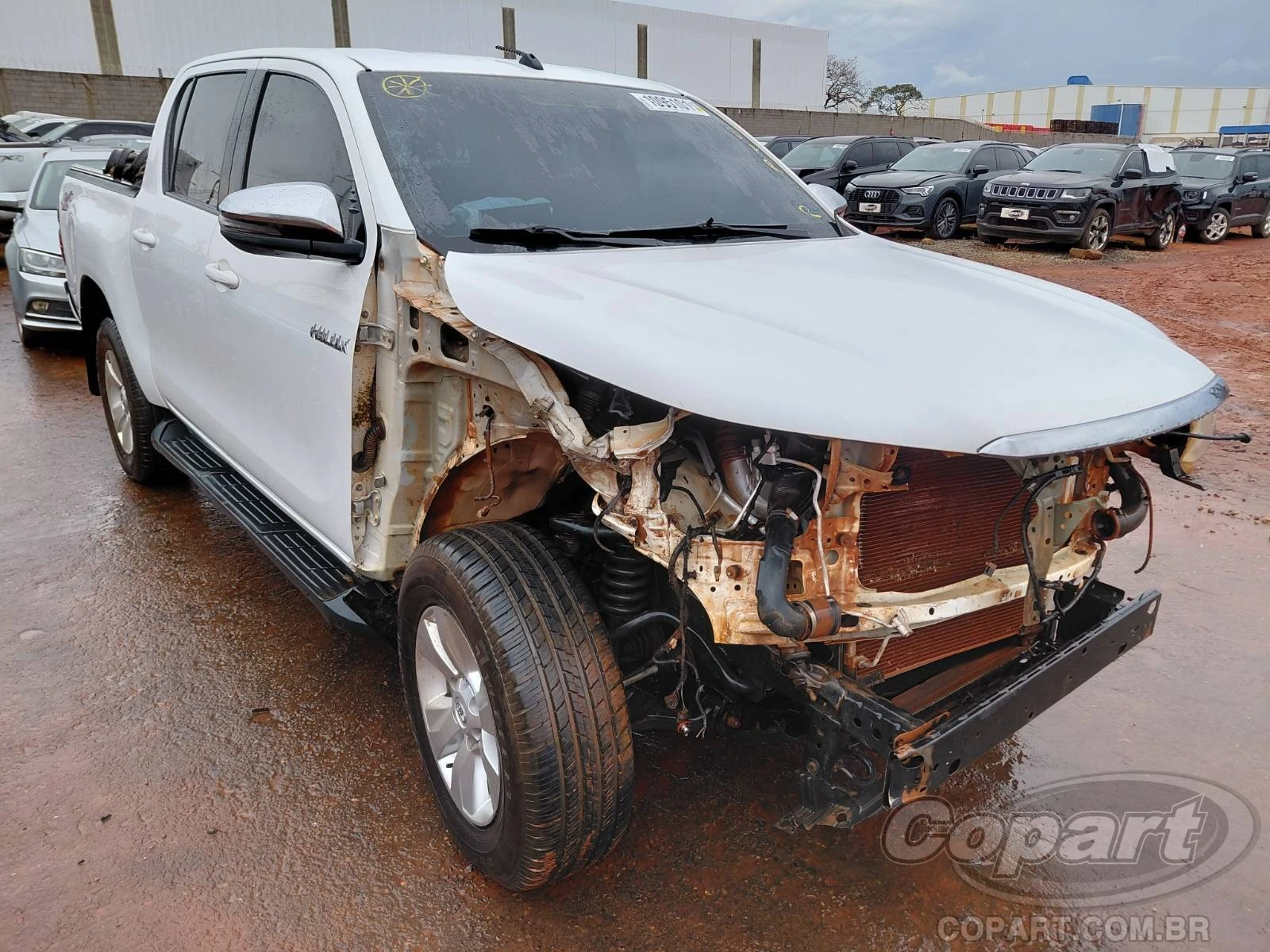 Toyota Hilux CD SR 2018 2.8 Turbo em Aparecida De Goiânia - Goiás