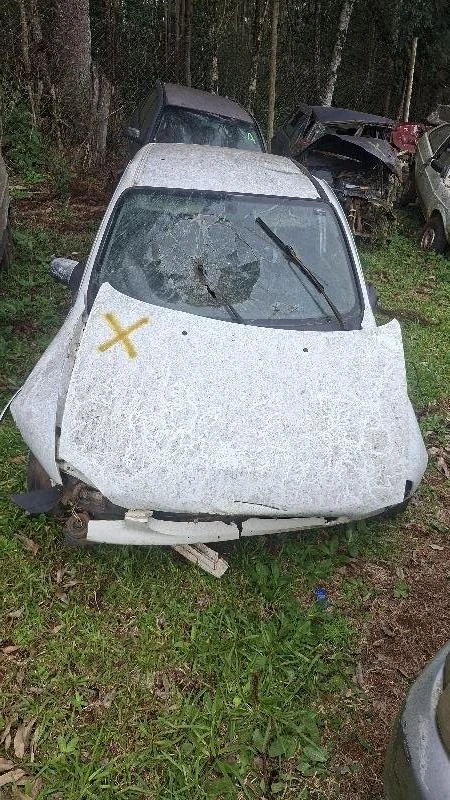 Chevrolet Corsa Wind 2001 Branco Sucata Grande Monta em São Miguel Do Oeste - Santa Catarina