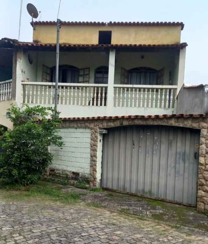 Casa com 3 Quartos em São Domingos do Prata/MG em São Domingos Do Prata - Minas Gerais