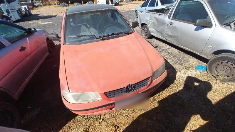 Volkswagen Gol Gol 1999 Vermelho em Rio Negrinho - Santa Catarina