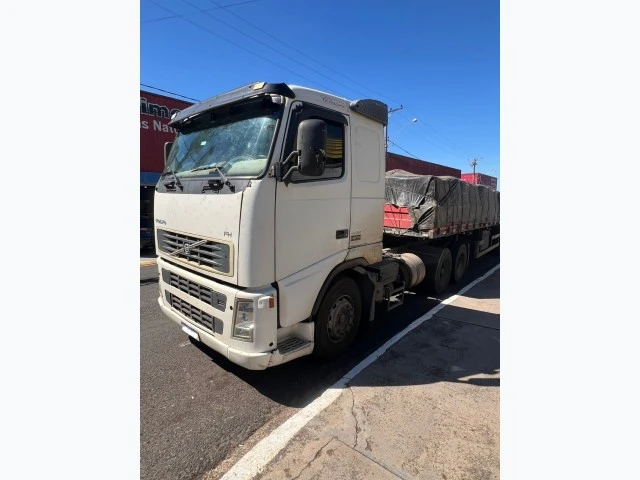Volvo FH FH 400 6x2 2009 em São José Do Rio Preto - São Paulo