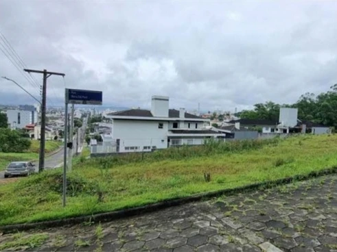 Terreno Terreno no Lote Jardim Dal Pont Criciúma/SC em Criciúma - Santa Catarina