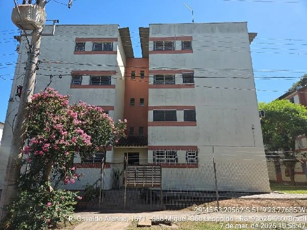 Apartamento de 40m² no Conjunto Residencial Charrua em São Leopoldo - Rio Grande do Sul
