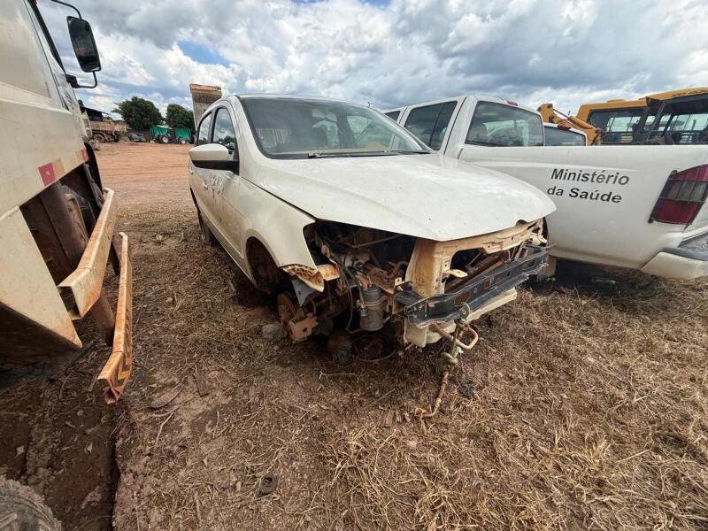 Volkswagen Gol 1.0 2013 Branca em Taguatinga - Tocantins
