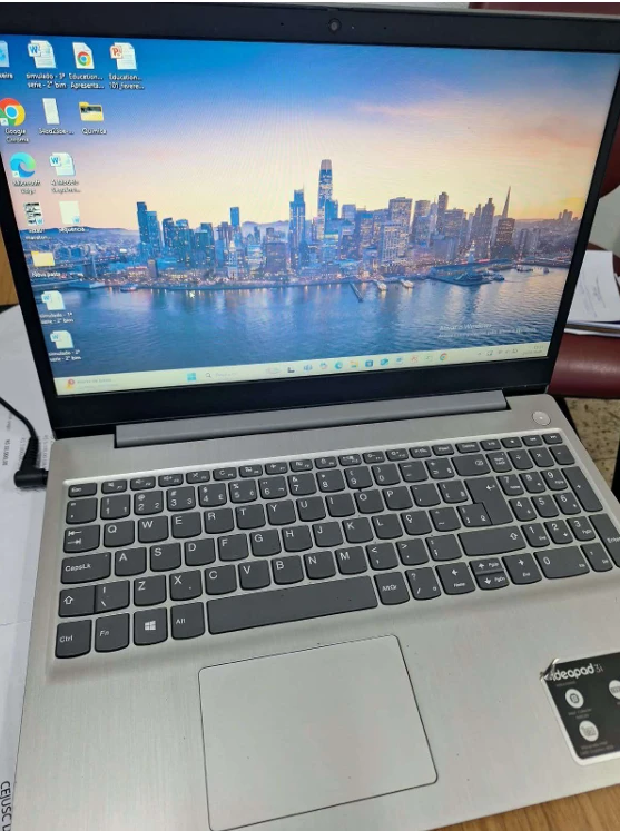 Outro com Ar Condicionado e Notebook em Goiânia/GO em Goiânia - Goiás