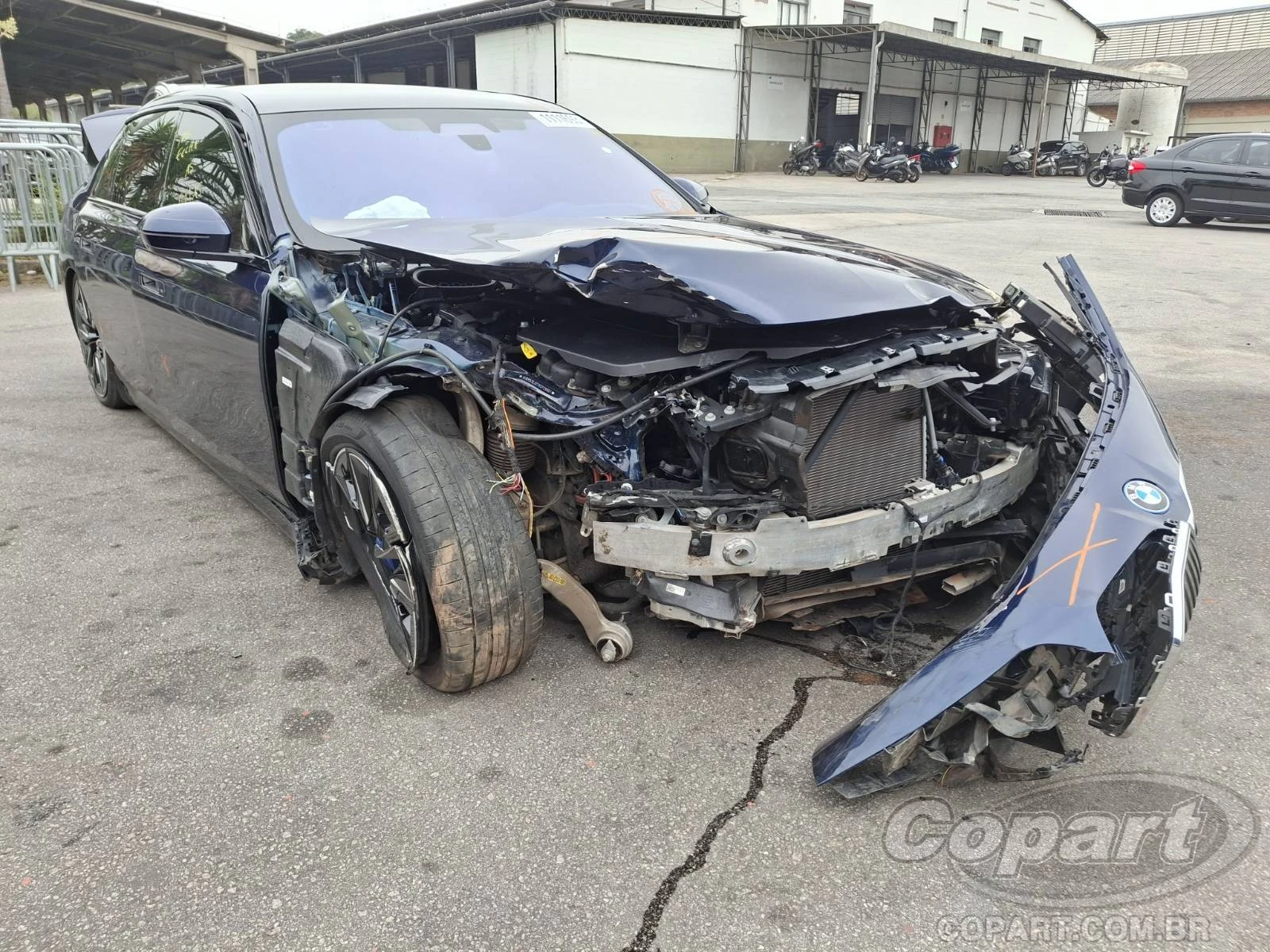 BMW i7 2024 400 KW Elétrico AWD Automático em São Paulo