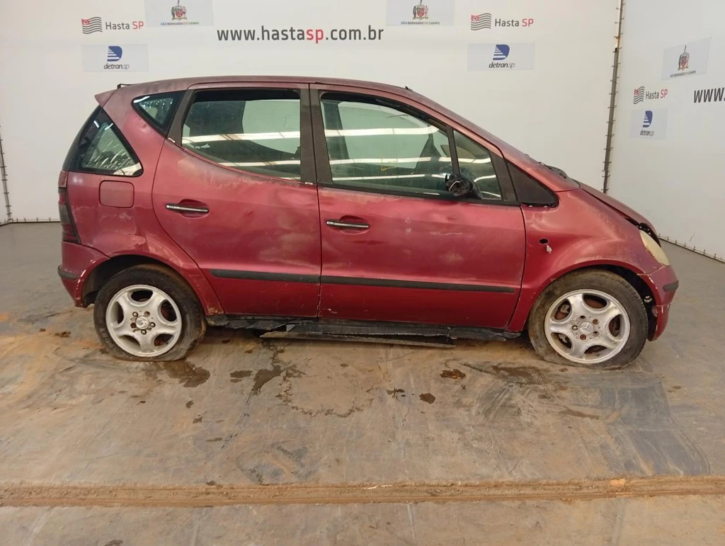 Mercedes-Benz A 160 A 160 1999 Vermelha em Porto Feliz - São Paulo