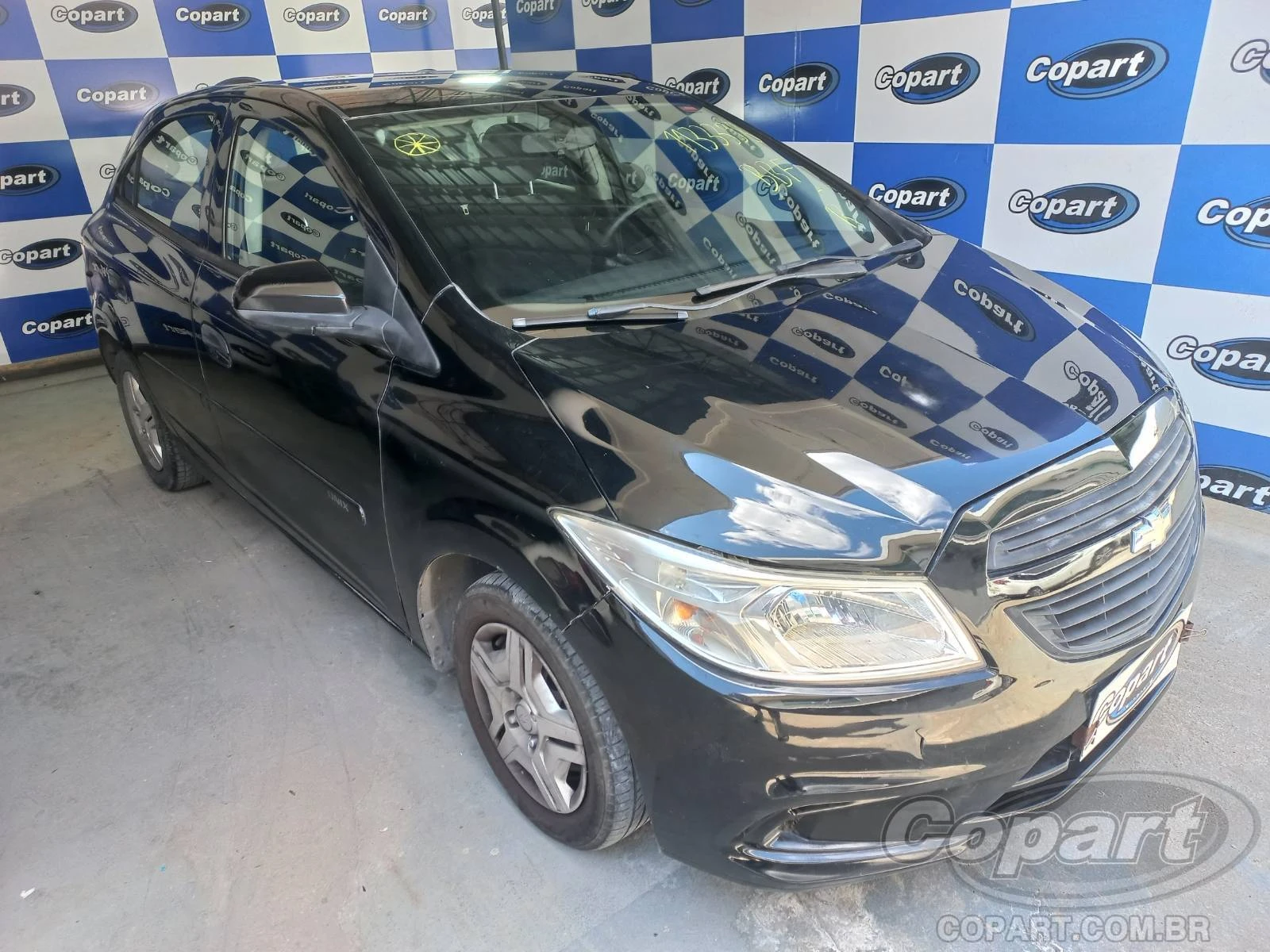 Chevrolet Onix Joy 2018 1.0 Eco em Manaus - Amazonas