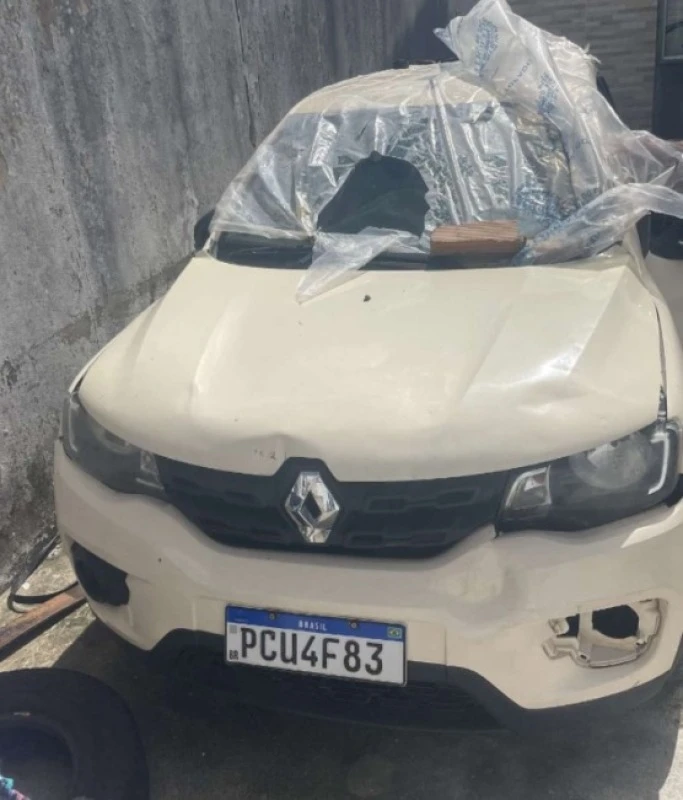 Renault Kwid Intens Intens 2017 1.0 MT em Estância - Sergipe