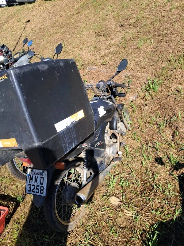 Honda CG 125 Fan Fan ES 2012/2013 em Blumenau