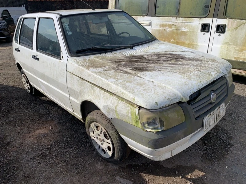Fiat Uno Mille Economy em Amélia Rodrigues - Bahia
