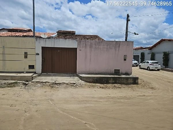 Casa de 115m² com 2 Quartos no Eixo Sul em Teixeira De Freitas - Bahia
