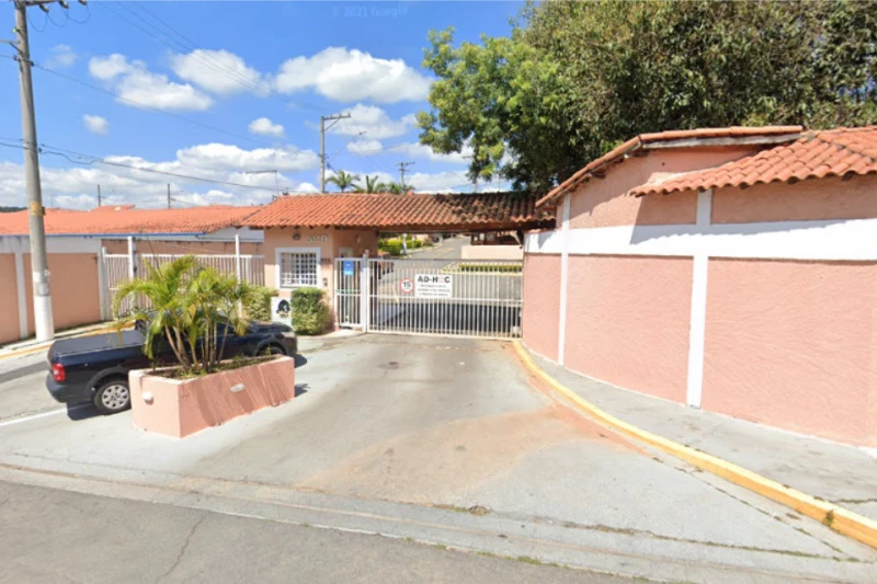 Casa Direitos sobre casa em Cotia/SP em Cotia - São Paulo