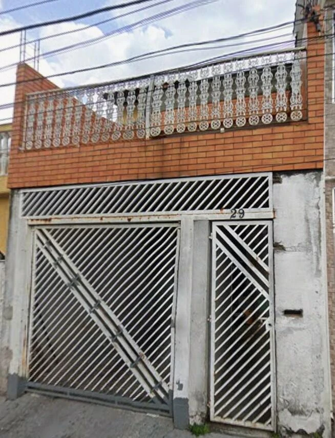 Casa em Carapicuíba/SP em Carapicuiba - São Paulo