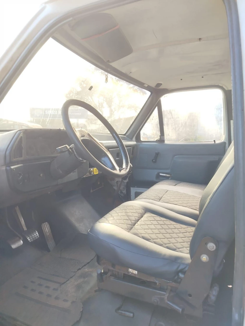 Ford F 14.000 1996 Caminhão com Caçamba Facchini 6m em São Manuel - São Paulo