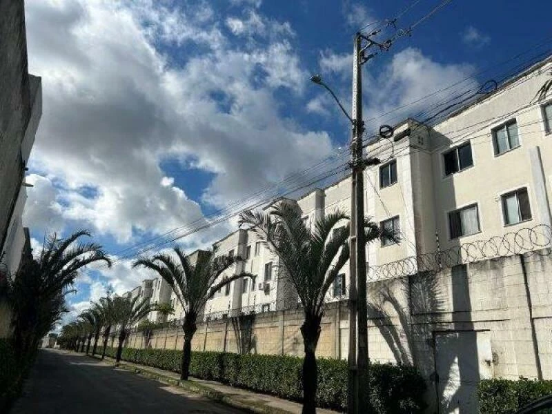 Apartamento com 2 Quartos e 1 Vaga em Feira de Santana/BA em Feira De Santana - Bahia
